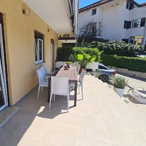 Apartament House Marcone - Pool, Rovinj