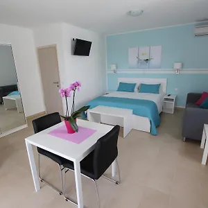  Apartman Emanuel